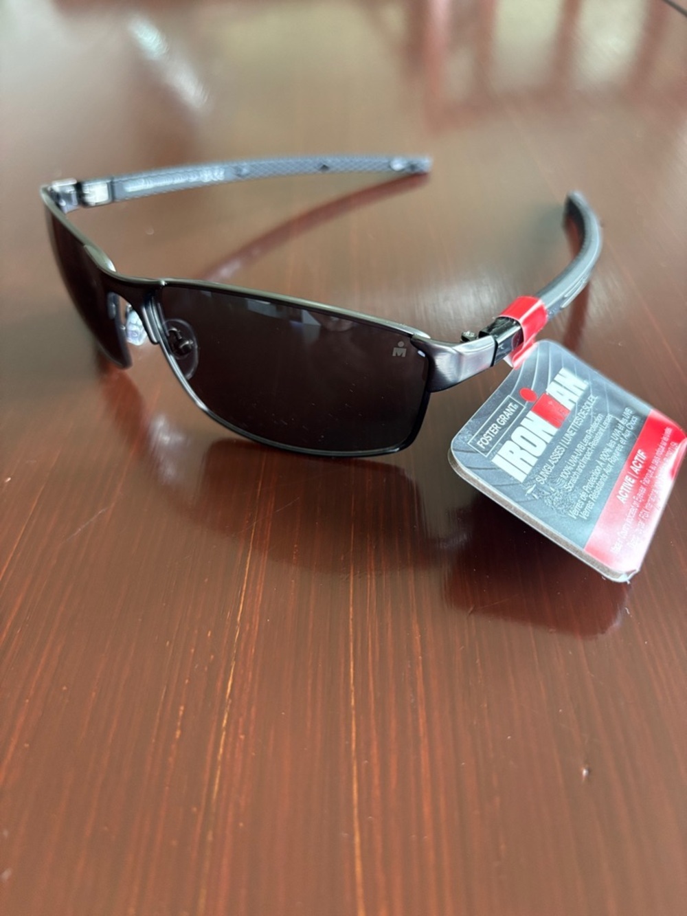 Foster Grant Ironman Active 100% UVA-UVB black mirror,gunmetal gray frame